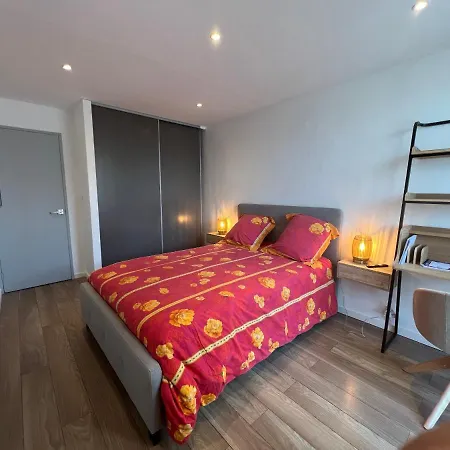 La Roseraie Metro- Elegant And Cosy Daire Toulouse